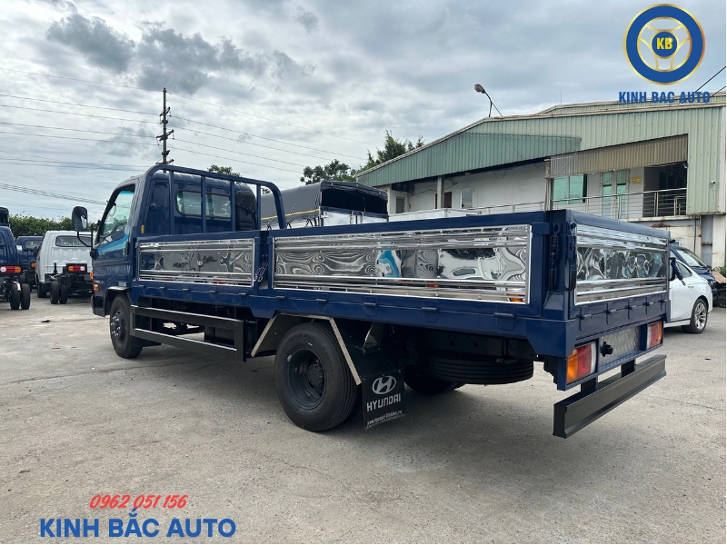 hyundai-n650l-3-5-tan-thung-lung-dai-4m5 Hyundai N650L 3.5 tấn thùng lửng dài 4m5