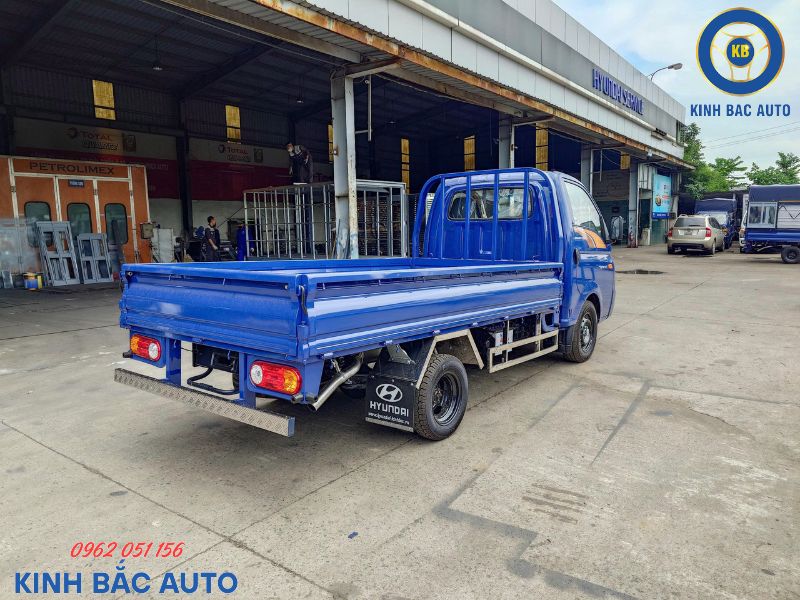 hyundai-porter-h150-1-5-tan-thung-lung-dai-3m1 (3) Hyundai Porter H150 1.5 tấn thùng lửng dài 3m1